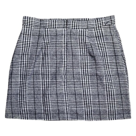 Black White Plaid Gingham Mini Skirt Size XL - Picture 3 of 4